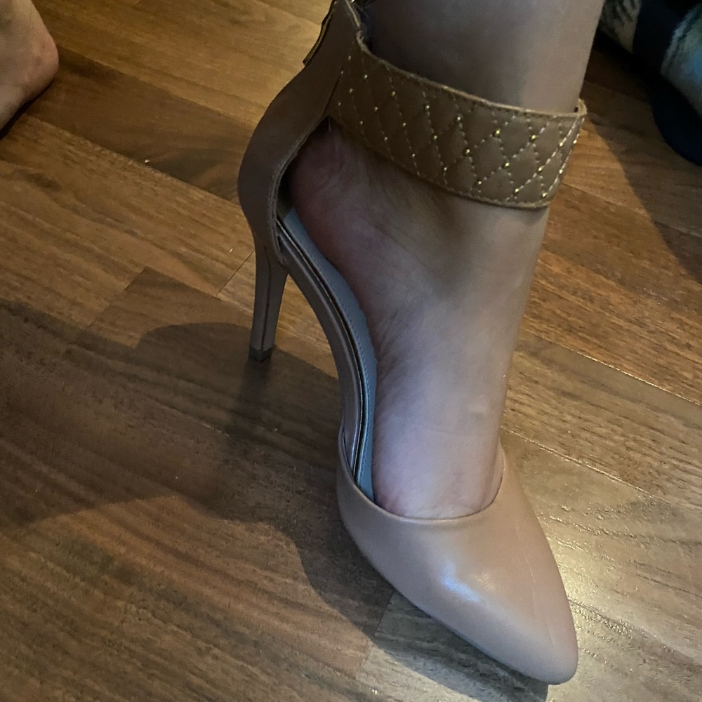 Nude heels